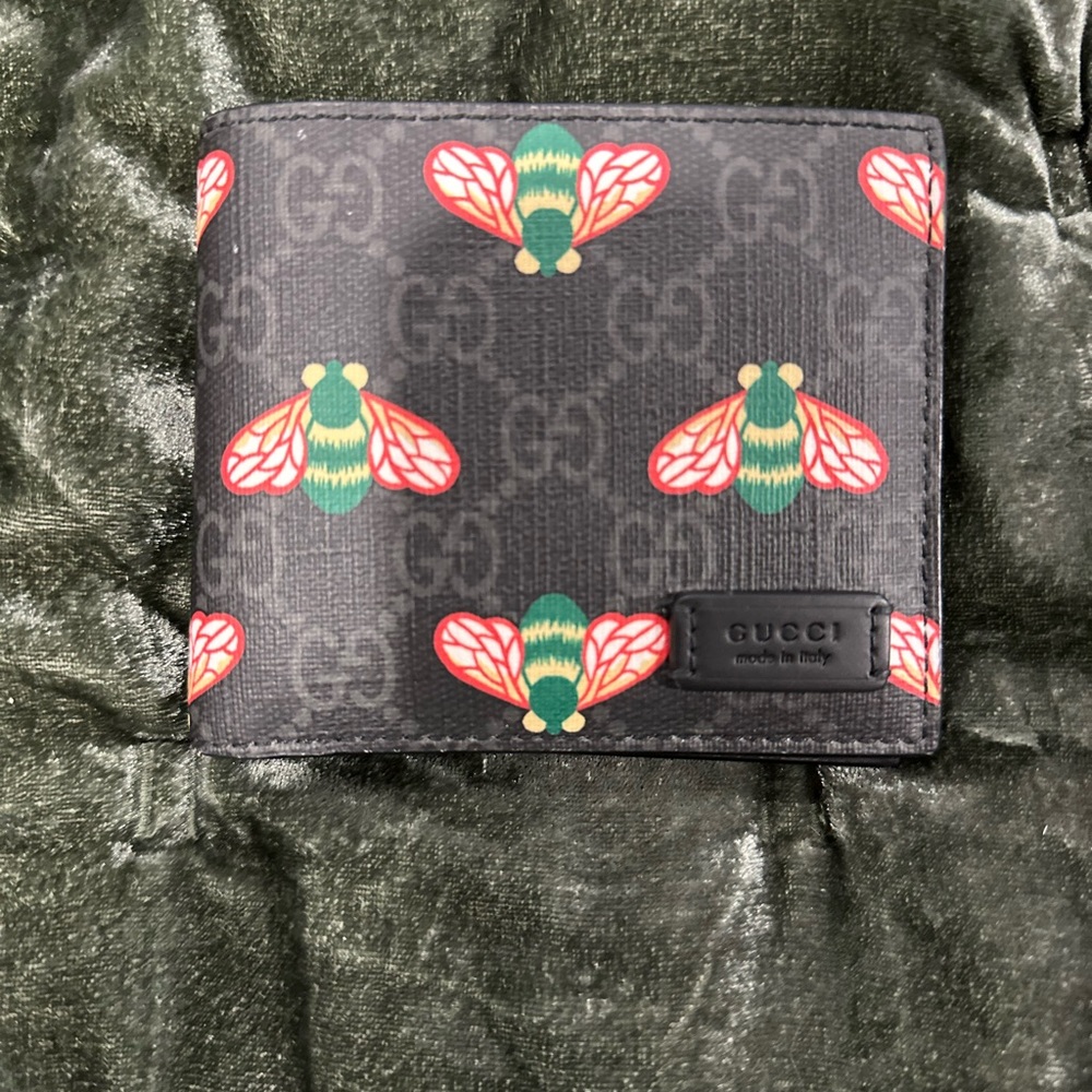 Gucci Wallet brand new